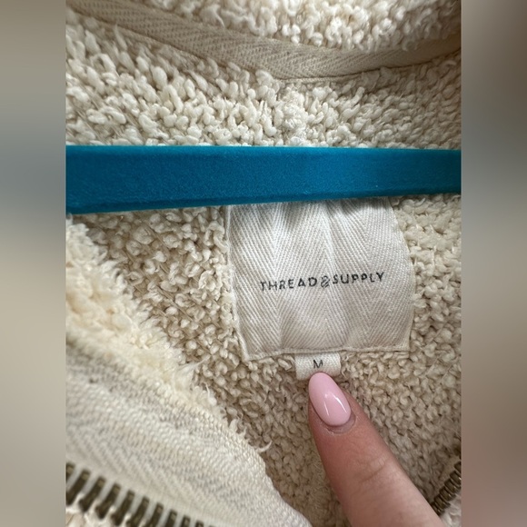 Thread and Supply Cozy Cream Half-Zip Pullover - Medium - Preloved - Picture 9 of 10